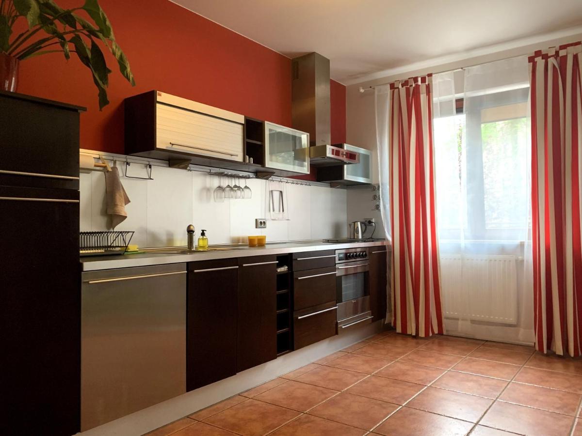 Apartament Charlotte Q4Apartments Гданьск Экстерьер фото